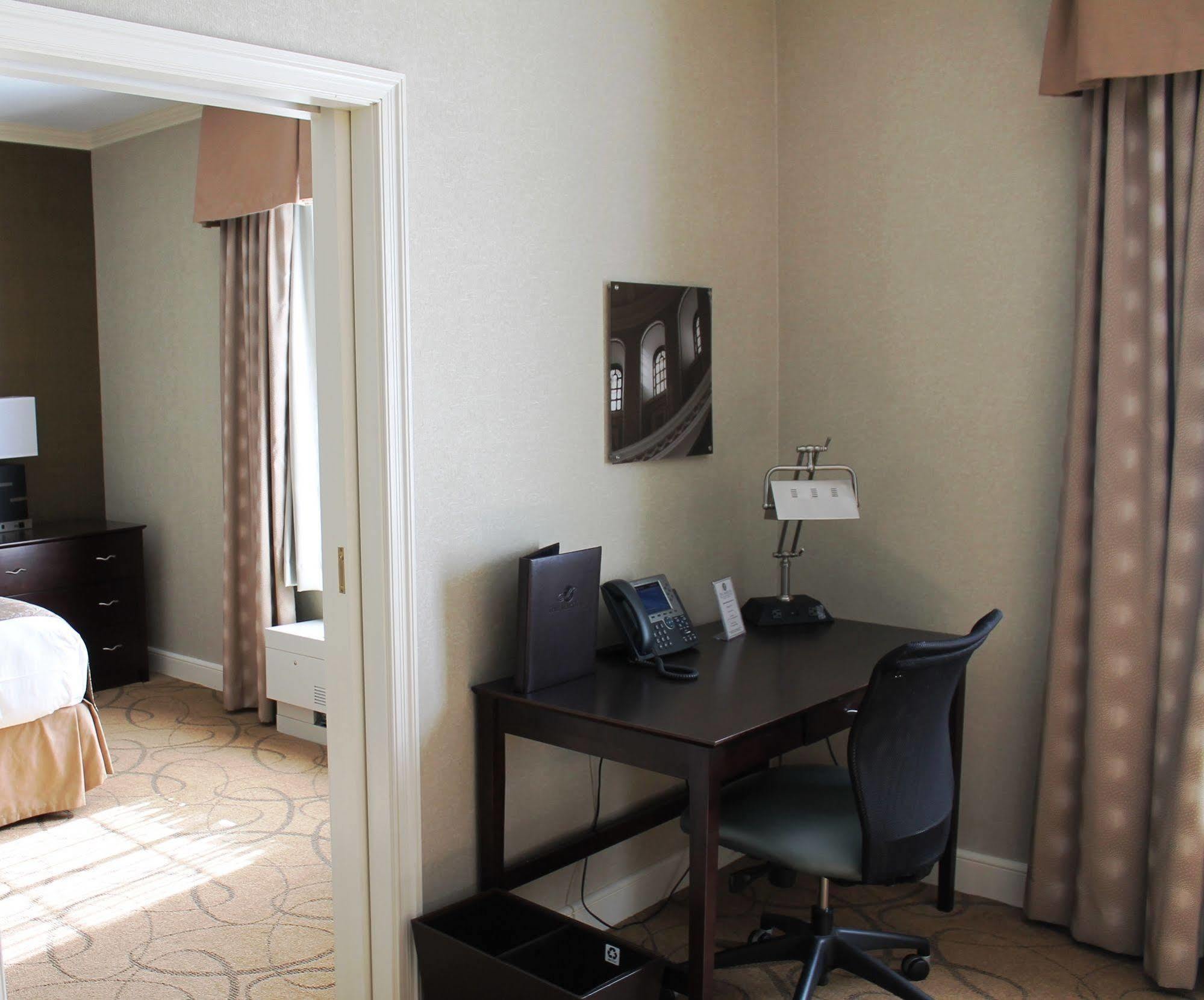 The Marcum Hotel & Conference Center Oxford Ngoại thất bức ảnh